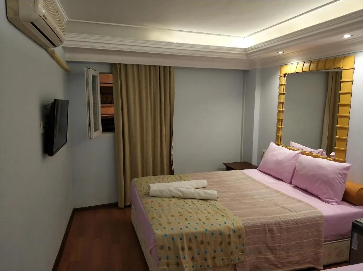Gvar Apart Otel Antalya 2*,
